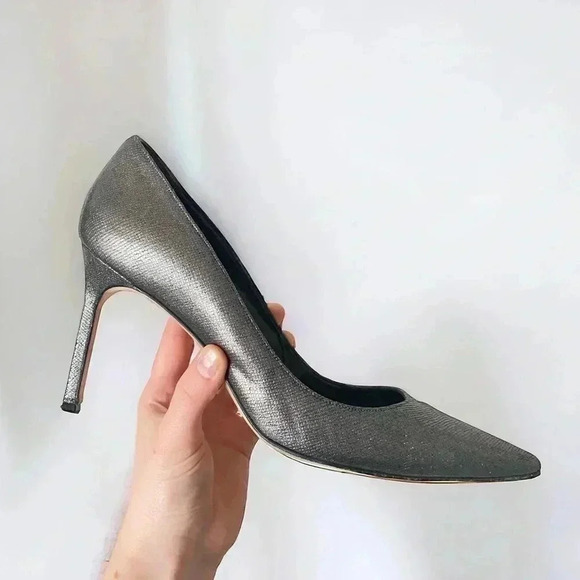 Manolo Blahnik BB 90MM Silver Metallic Gunmetal Shimmer Leather Pumps Heels 11 - Picture 1 of 8